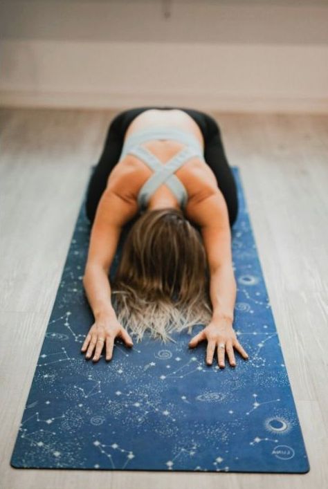 Beginner yoga session in Sydney
